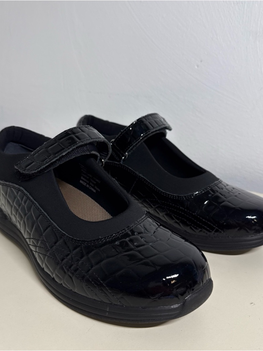 Drew Rose Women's Shoes 8.5M Mary Jane Orthopedic Black Croc Patent Comfort NEW